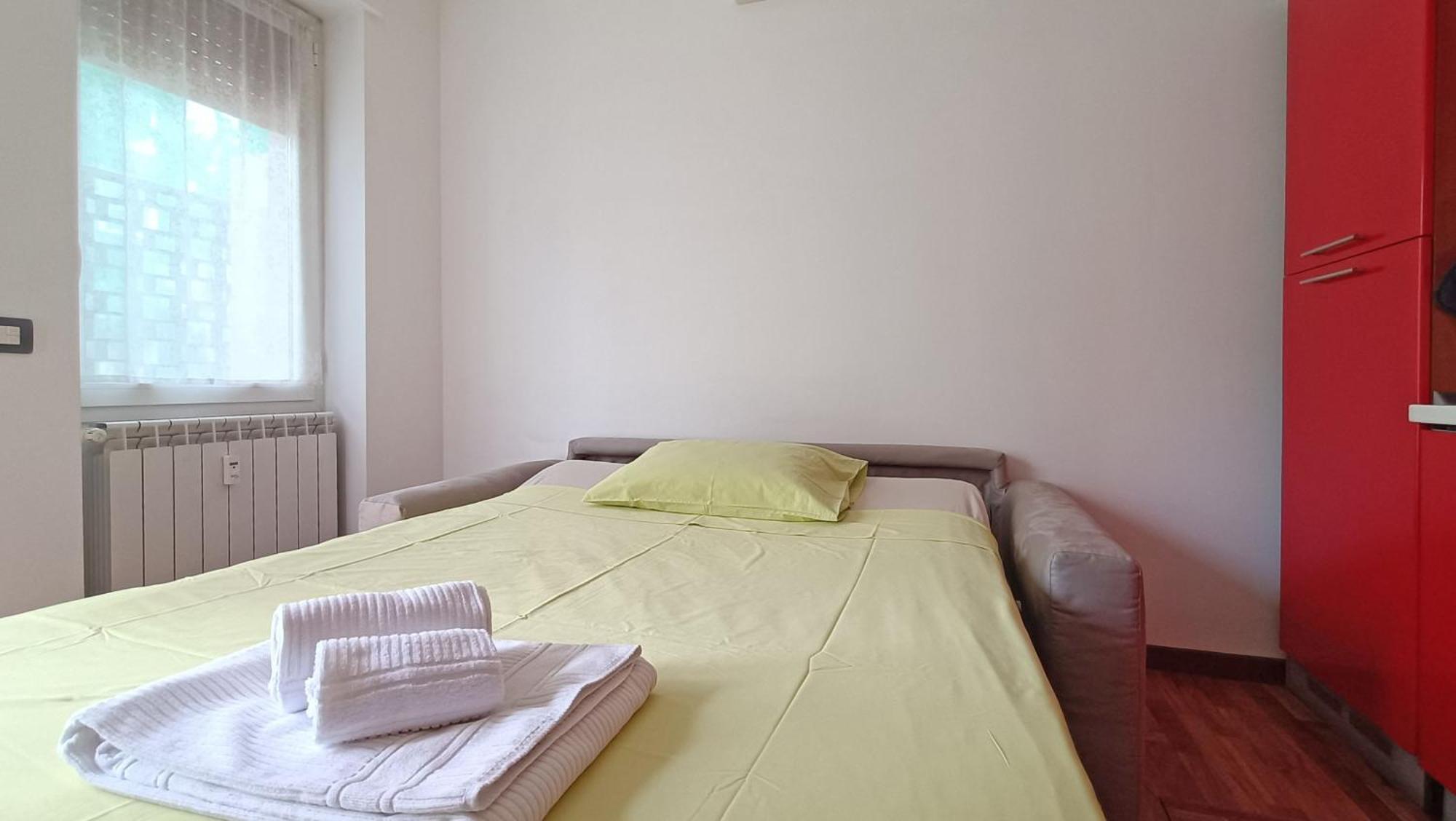 Sahi - Via Dei Ciclamini Mm1 Primaticcio, Stadio San Siro, Ospedale San Carlo Milano Dış mekan fotoğraf